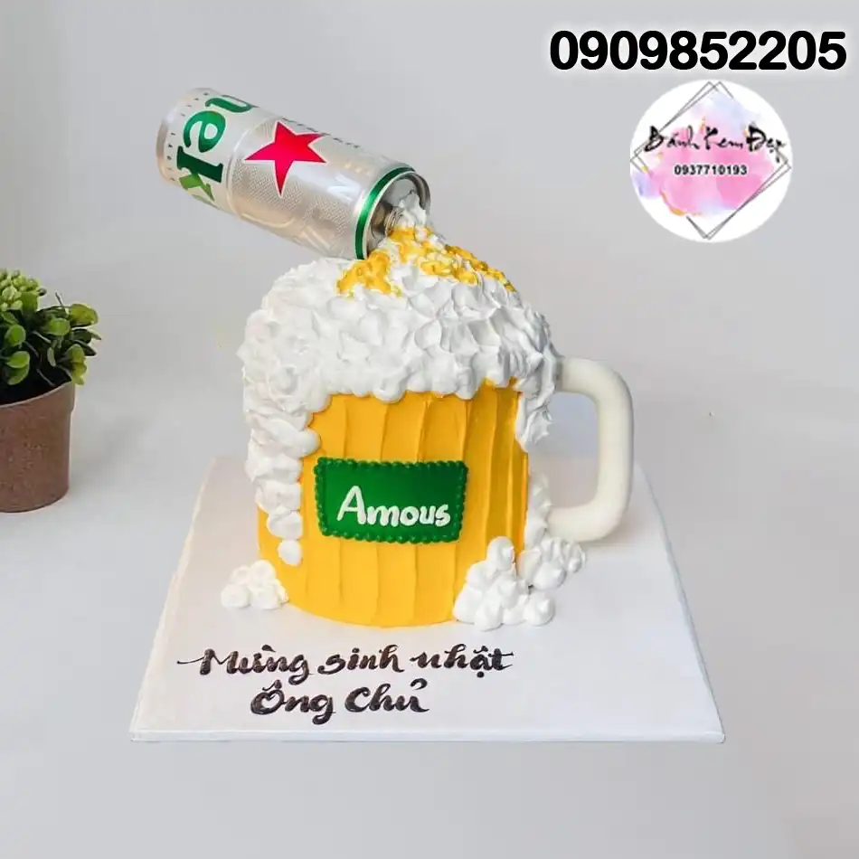 Bánh sinh nhật ly bia Heineken