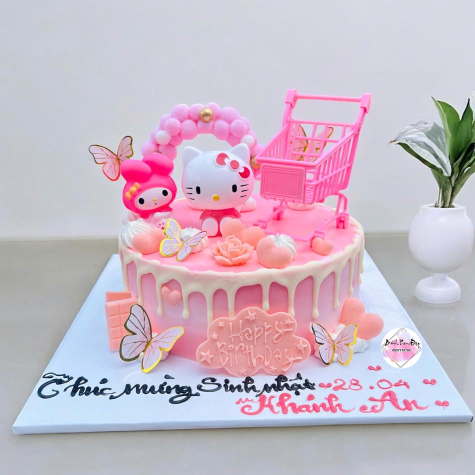 Bánh sinh nhật Hello Kitty màu hồng cho dịp tết 2026 Bánh sinh nhật Hello Kitty màu hồng cho bé gái dịp tết 2026