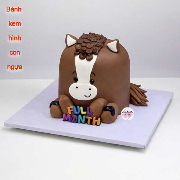 Bánh sinh nhật hình con ngựa cho bé tuổi Ngọ
